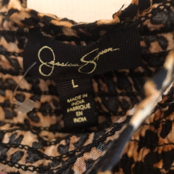 Jessica Simpson brand size L pullover cap sleeve blouse- animal print- NWT - Picture 2 of 8